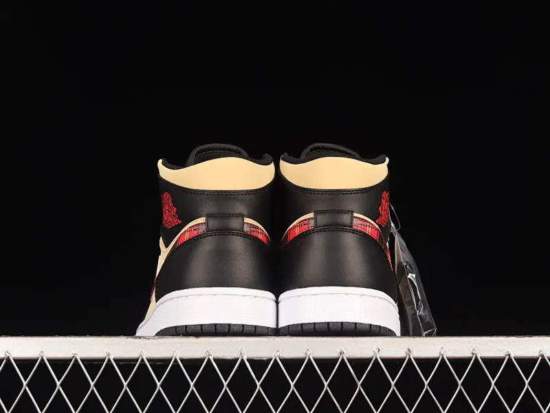 All categories Air Jordan Jordan series basketball shoes Air Jordan 1 Mid Air Jordan 1 Mid "Tartan Swoosh" AJ1 Qiao 1 plaid skirt Zhongbang basketball shoes DZ5329-001